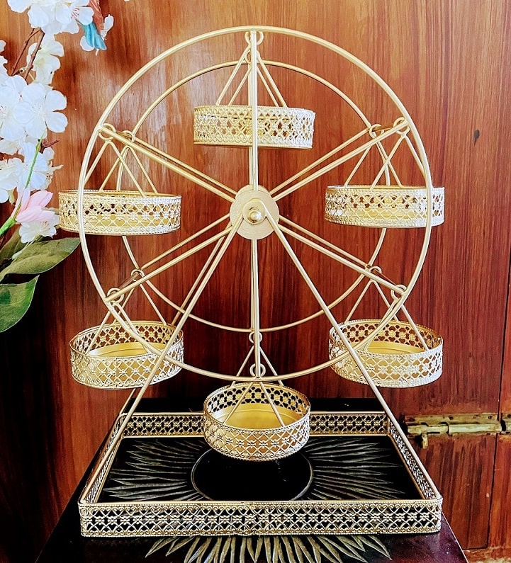 Wheel Cake stand